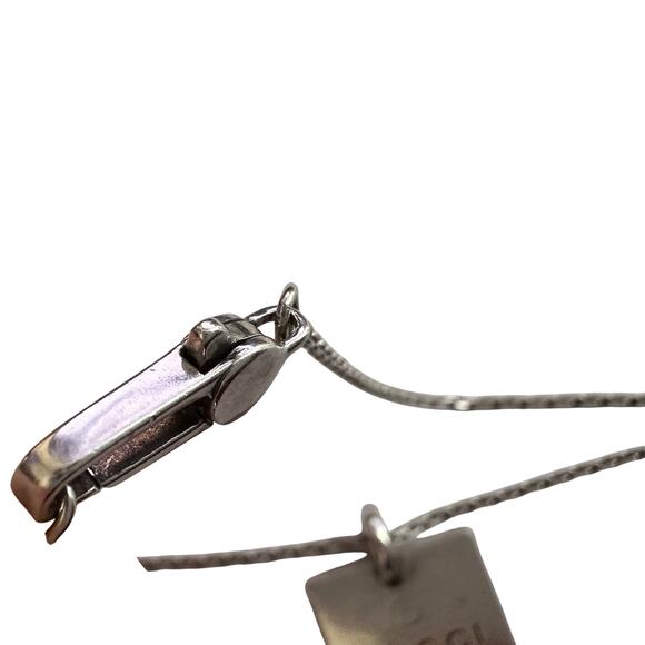 Gucci Logo Square Pendant on 19" Chain - Picture 12 of 13